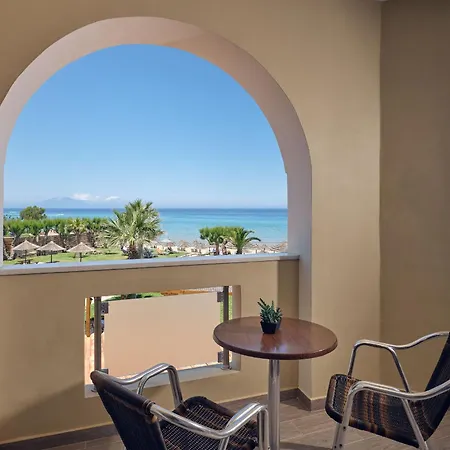 Sea View Suites & Holiday Homes - Plaka Beach Resort * Vasilikos (Zakynthos)