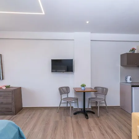 Sea View Suites & Holiday Homes - Plaka Beach Resort Vasilikos (Zakynthos)